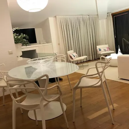 Duplex-atico Apartment